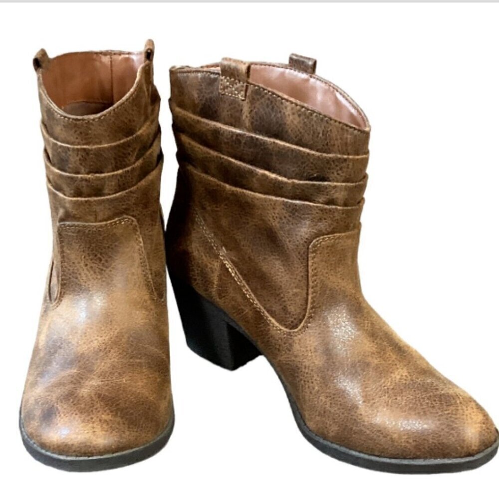JCP AZ Jean Co Gianna Ankle Boot Women's Sz 8 Brown Faux Leather 307A‎